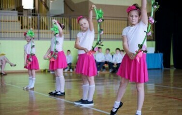 Święto Rodziny w Szkole Podstawowej w Niebieszczanach pełne uśmiechu i radości 19