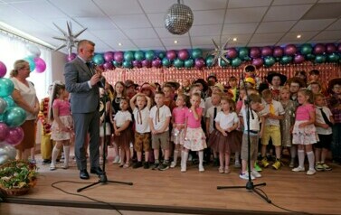 Koncert uczni&oacute;w Szkoły Podstawowej w Srogowie G&oacute;rnym z okazji Święta Rodziny 4