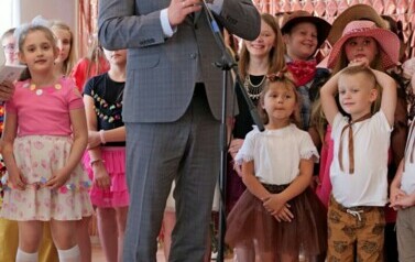 Koncert uczni&oacute;w Szkoły Podstawowej w Srogowie G&oacute;rnym z okazji Święta Rodziny 5