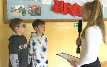 Wielki sukces Szkoły Podstawowej w Pakosz&oacute;wce! Uczniowie w finale programu FINANSOAKTYWNI Ministerstwa Finans&oacute;w 33