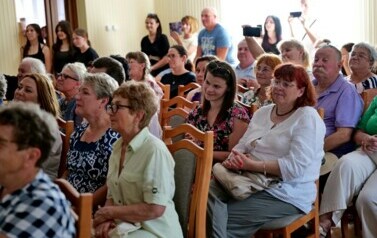 Spektakl "Podr&oacute;ż w czasie" pełen wzruszeń i wspomnień 51