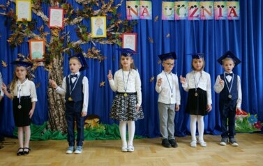 Pasowanie na ucznia w Srogowie G&oacute;rnym &ndash; wyjątkowy dzień w życiu pierwszoklasist&oacute;w 13