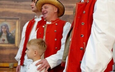 XX Jubileuszowa biesiada &bdquo;Z Ludowego Kufra&rdquo;. Tradycja zagościła w Falej&oacute;wce 47