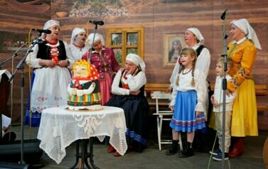 XX Jubileuszowa biesiada &bdquo;Z Ludowego Kufra&rdquo;. Tradycja zagościła w Falej&oacute;wce 50
