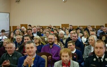 Obchody Święta Niepodległości w Pisarowcach - Szkoła Podstawowa pamięta! 34