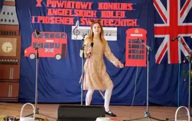 Znamy laureat&oacute;w X Powiatowego Konkursu Angielskich Kolęd i&nbsp;Piosenek Świątecznych w Kostarowcach! 55