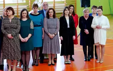 "Każdy koniec jest nowym początkiem" - uroczyste pożegnanie Andrzej Cecuły dyrektora Szkoły Podstawowej w Strachocinie z okazji przejścia na emeryturę 43