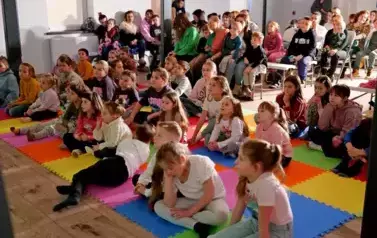 Zakończenie &quot;Ferii z wyobraźnią&quot; w Strachocinie. Radość dzieci to największa nagroda! 27
