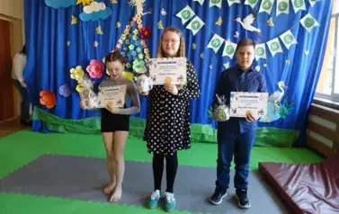 W Szkole Podstawowej w Srogowie G&oacute;rnym rozkwitła prawdziwa wiosna talent&oacute;w! 4