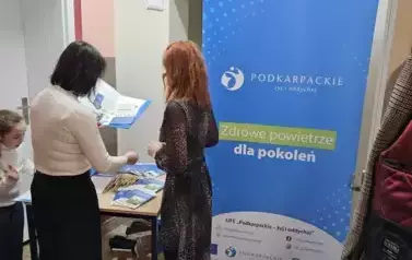 Dzień Kobiet, Dzień Kobiet niech każdy się dowie…,że 3