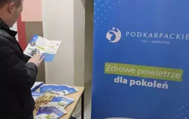 Dzień Kobiet, Dzień Kobiet niech każdy się dowie…,że 5