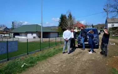 Przekazano plac budowy pod ostatni etap kanalizacji sanitarnej w Niebieszczanach! 1
