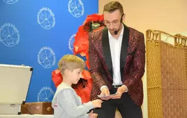 Gminne obchody Międzynarodowego Dnia Bibliotekarza i Bibliotek 2025 w WDK Pisarowce 8