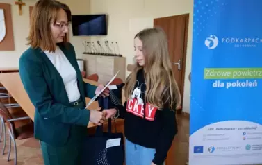 Rozstrzygnięcie międzyszkolnego konkursu pn. &bdquo;Spalin mniej żyć lżej&rdquo; 17