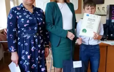 Rozstrzygnięcie międzyszkolnego konkursu pn. &bdquo;Spalin mniej żyć lżej&rdquo; 25