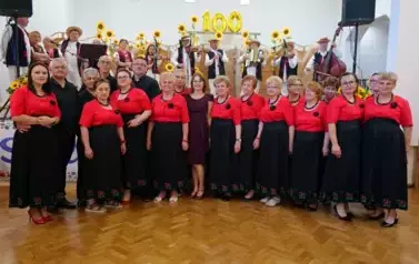 100-lecie Koła Gospodyń Wiejskich w Prusieku &ndash; święto tradycji, wsp&oacute;lnoty i siły kobiet 11
