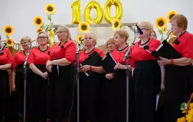 100-lecie Koła Gospodyń Wiejskich w Prusieku &ndash; święto tradycji, wsp&oacute;lnoty i siły kobiet 94