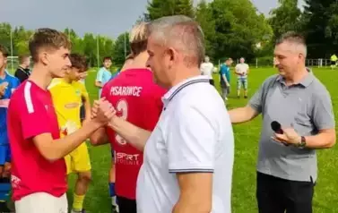 Niebieszczany obroniły Puchar W&oacute;jta Gminy Sanok Drużyn Młodzieżowych! &nbsp; 16