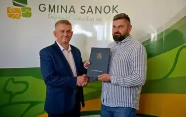 Kolejna umowa na termomodernizację budynku użyteczności publicznej w Gminie Sanok podpisana! 1