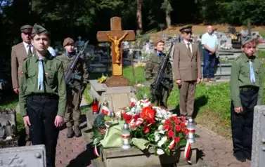 Uroczyste obchody 86. rocznicy wydarzeń 10 września w Bykowcach 6