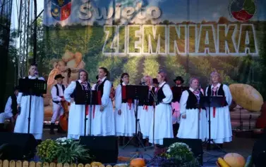 Dzień Ziemniaka w Falej&oacute;wce &ndash; święto tradycji, smaku i wsp&oacute;lnej zabawy 36