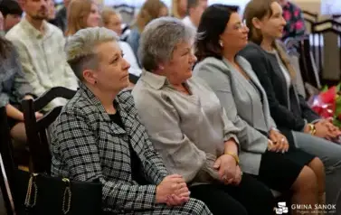 15 lat z Patronem oraz pasowanie na ucznia &ndash; wyjątkowa uroczystość w Szkole Podstawowej im. Ignacego Łukasiewicza w Pakosz&oacute;wce 87