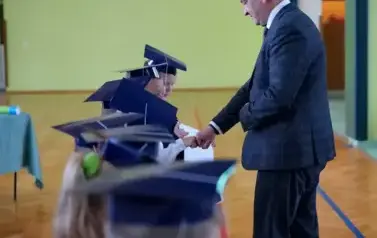 Pasowanie na ucznia i Dzień Edukacji Narodowej w Szkole Podstawowej w Strachocinie 12