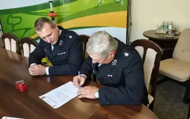 Nowy sprzęt dla OSP Hłomcza dzięki wsparciu WFOŚiGW w Rzeszowie  11
