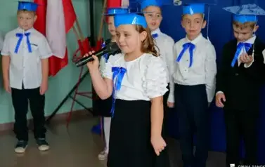 Pasowanie na ucznia w Szkole Podstawowej w Trepczy 41