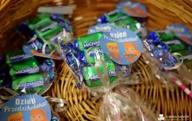 Pasowanie na przedszkolaka w nowym Publicznym Przedszkolu w Niebieszczanach  1