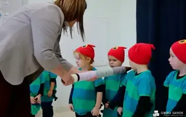 Pasowanie na przedszkolaka w nowym Publicznym Przedszkolu w Niebieszczanach  47