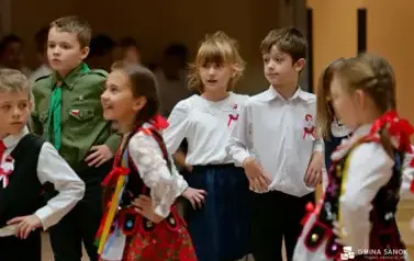 Patriotyczne obchody Święta Niepodległości w Falej&oacute;wce 19