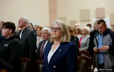 Patriotyczne obchody Święta Niepodległości w Falej&oacute;wce 76