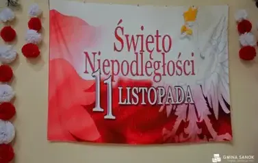 Patriotyczne obchody Święta Niepodległości w Falej&oacute;wce 86