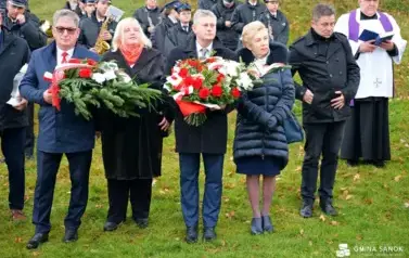 Patriotyczne obchody Święta Niepodległości w Falej&oacute;wce 120