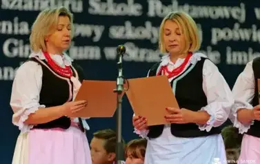Pierwsze gminne obchody Narodowego Święta Niepodległości w Strachocinie 25