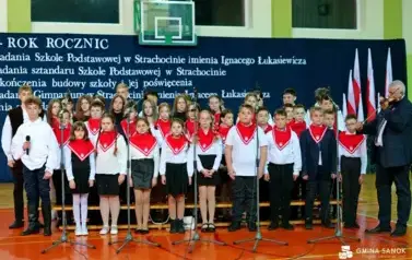 Pierwsze gminne obchody Narodowego Święta Niepodległości w Strachocinie 29