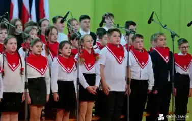 Pierwsze gminne obchody Narodowego Święta Niepodległości w Strachocinie 30