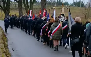Pierwsze gminne obchody Narodowego Święta Niepodległości w Strachocinie 72