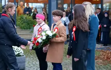Pierwsze gminne obchody Narodowego Święta Niepodległości w Strachocinie 80