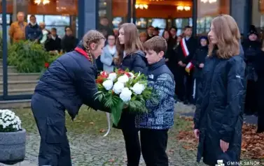 Pierwsze gminne obchody Narodowego Święta Niepodległości w Strachocinie 81