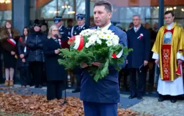 Pierwsze gminne obchody Narodowego Święta Niepodległości w Strachocinie 91