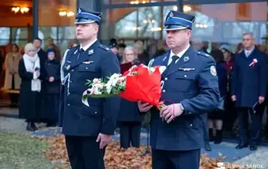 Pierwsze gminne obchody Narodowego Święta Niepodległości w Strachocinie 92