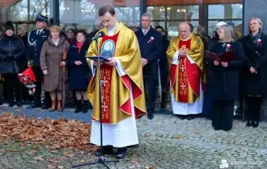 Pierwsze gminne obchody Narodowego Święta Niepodległości w Strachocinie 103