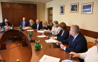 Gmina Sanok walczy z azbestem! Rusza program usuwania szkodliwych materiał&oacute;w 1