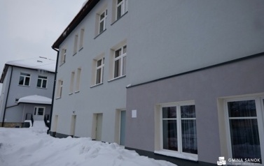 Zakończono termomodernizację Szkoły Podstawowej w Kostarowcach 32