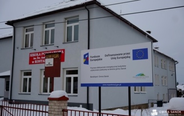Zakończono termomodernizację Szkoły Podstawowej w Kostarowcach 38