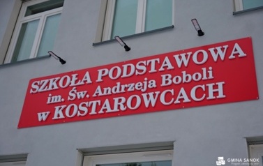 Zakończono termomodernizację Szkoły Podstawowej w Kostarowcach 43