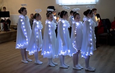 Spotkanie opłatkowe Szkoły Podstawowej w Falej&oacute;wce 9