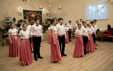 Spotkanie opłatkowe Szkoły Podstawowej w Falej&oacute;wce 13